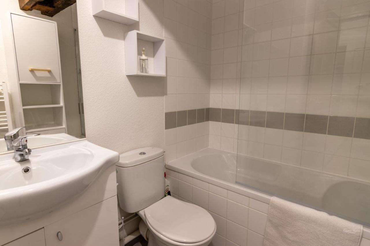 Magnifique Appartement Renove Dans Residence Saumur Exterior foto